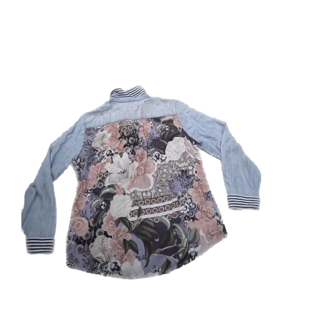 Chicos long sleeve Bolton up shirt